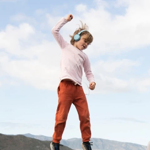 GOOD ENERGY LANDING PAGE HERO close crop v2